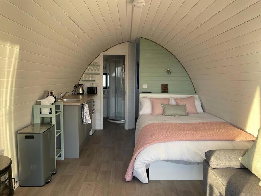 Gaoth Na Mara Pod Lägenhet Doolin Exteriör bild