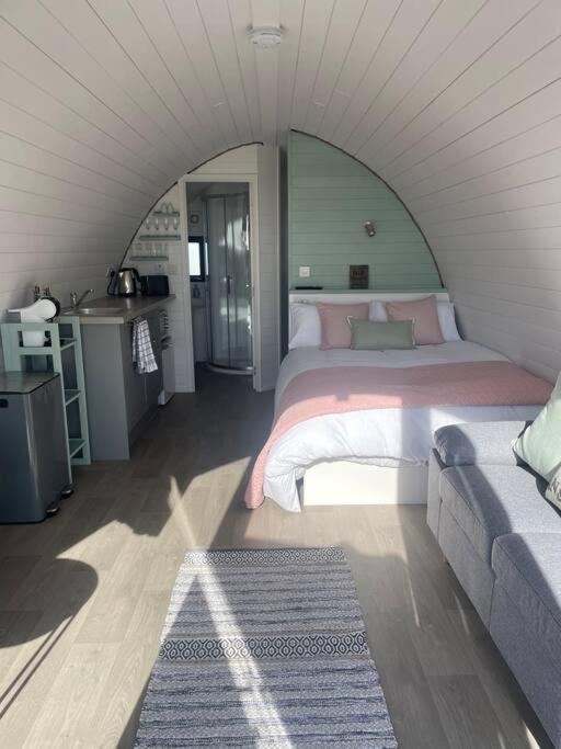 Gaoth Na Mara Pod Lägenhet Doolin Exteriör bild